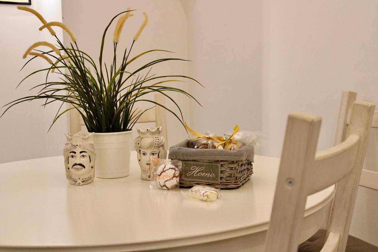 Vhome Exclusive Living Room كاتانيا المظهر الخارجي الصورة